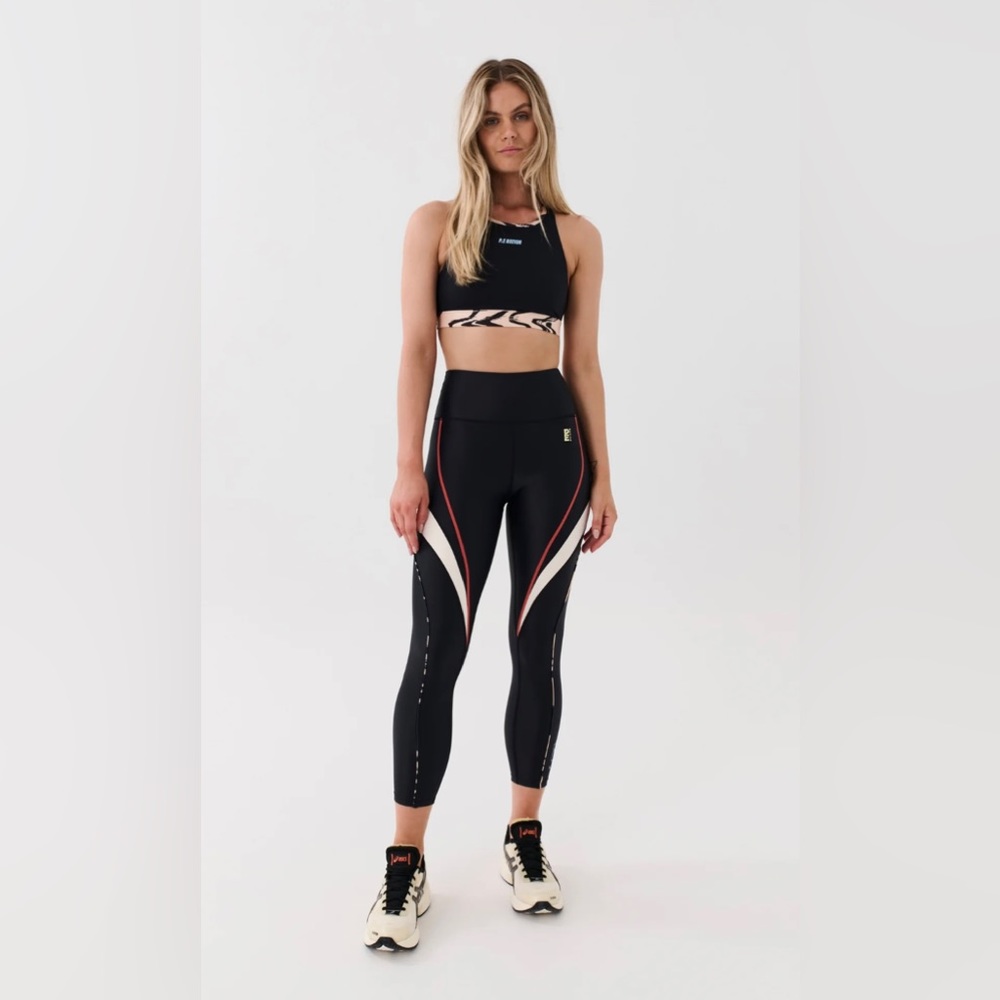 PE Nation exhilaration swirl pattern workout leggings - Sm